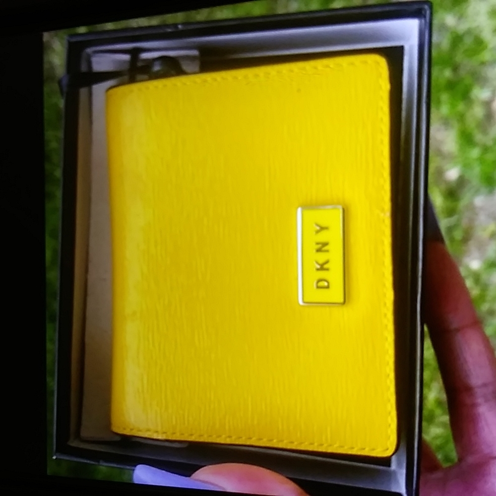 NWT. Bright yellow DKNY wallet